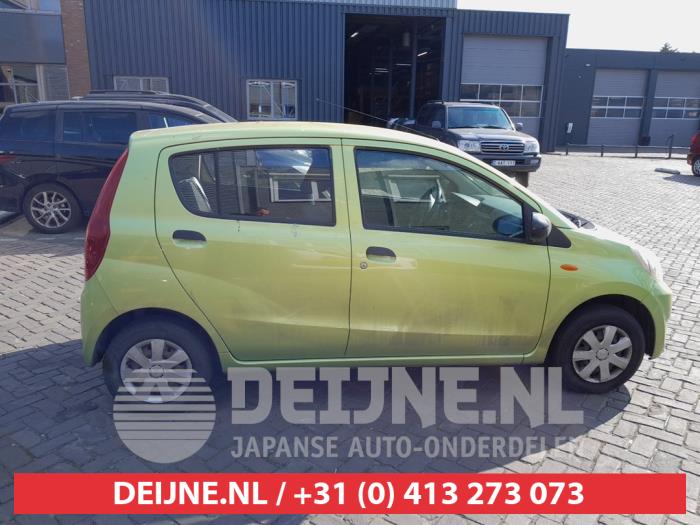 Daihatsu Cuore Portierruit 4Deurs rechts-voor O658103