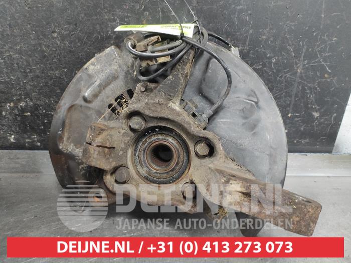 Subaru Impreza Fusee rechts-voor O658168