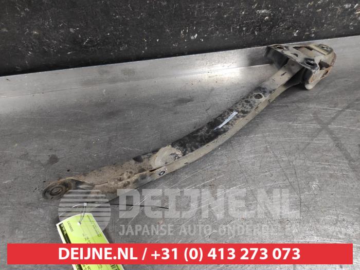 Subaru Impreza Draagarm links-achter O658174