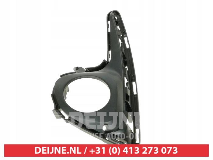 Toyota Yaris Stoßstangenrost O9990009324