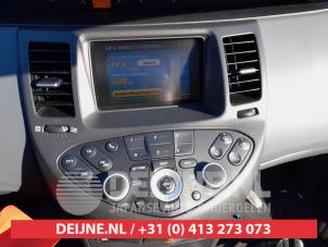 Nissan Primera Heater control panel O658222 photo 2