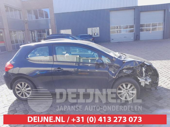 Toyota Auris Türscheibe 2-türig rechts O658251