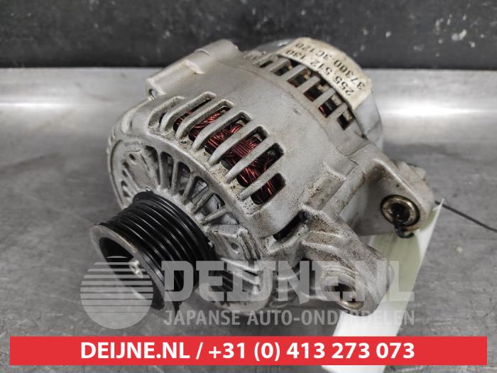 Gebruikte Alternator Kia Sorento I (JC) 3.3 V6 24V Prijs € 100,00 Margeregeling aangeboden door V.Deijne Jap.Auto-onderdelen BV