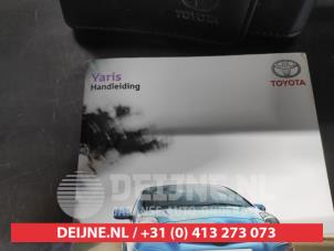 Toyota Yaris Instructie Boekje O658374 foto 2