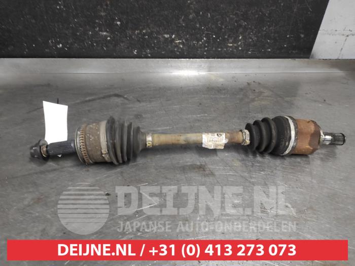 Hyundai I10 Aandrijfas links-voor O658376
