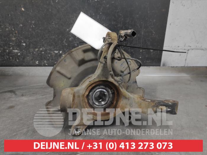 Suzuki SX-4 Achsschenkel links vorne O658430