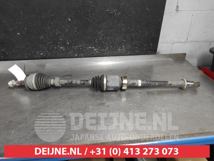 Mazda CX-3 Aandrijfas rechts-voor O658537