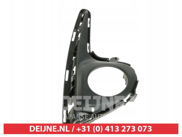 Toyota Yaris Stoßstangenrost O9990009325