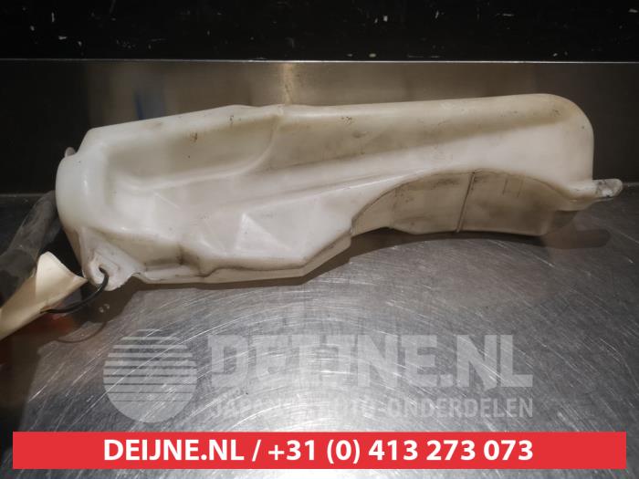 Daihatsu Move Expansion vessel O341703