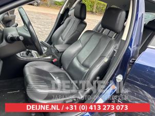 Gebruikte Voorstoel links Mazda 6 SportBreak (GH19/GHA9) 2.5 16V S-VT GT-M Prijs € 125,00 Margeregeling aangeboden door V.Deijne Jap.Auto-onderdelen BV