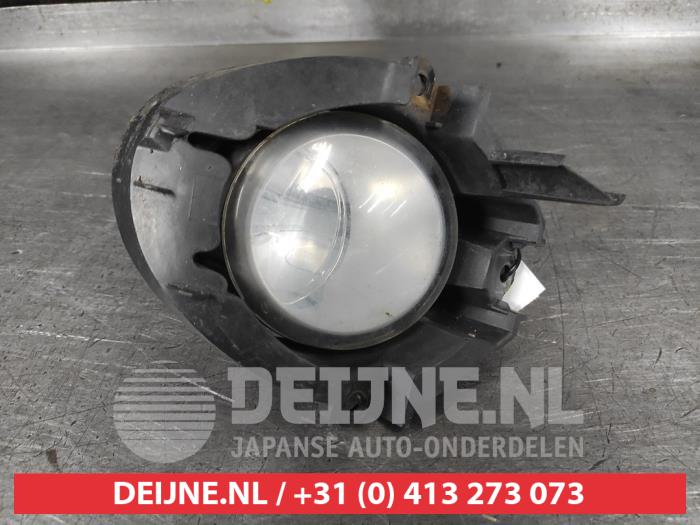 Toyota Avensis Nebelscheinwerfer links vorne O658795