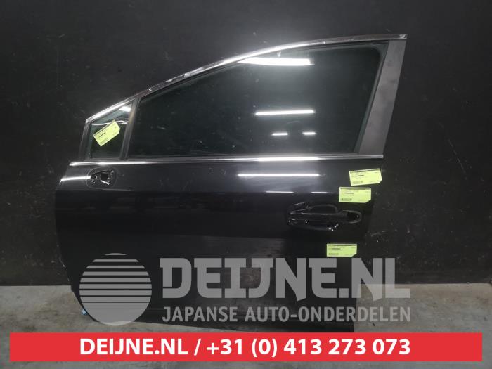 Toyota Avensis Tür 4-türig links vorne O658803