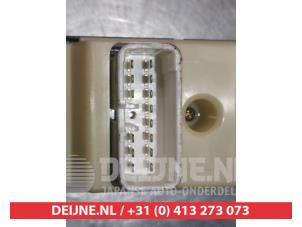 Mitsubishi Grandis Kombischalter Fenster O312068 foto 2