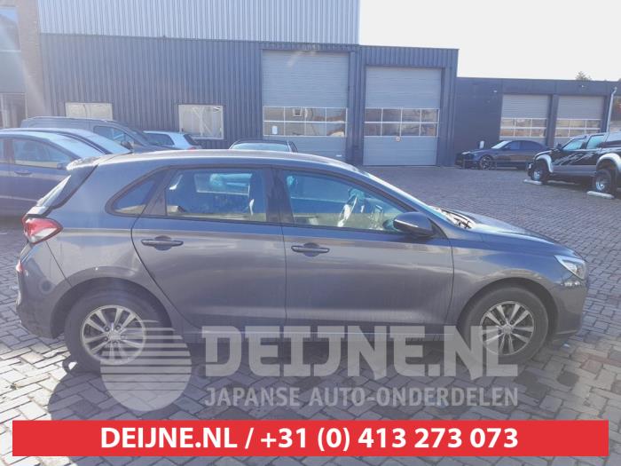 Hyundai I30 Extra window 4-door, right O659209