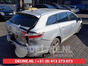Gebruikte Achterklep reflector rechts Toyota Avensis Wagon (T27) 1.8 16V VVT-i Prijs op aanvraag aangeboden door V.Deijne Jap.Auto-onderdelen BV