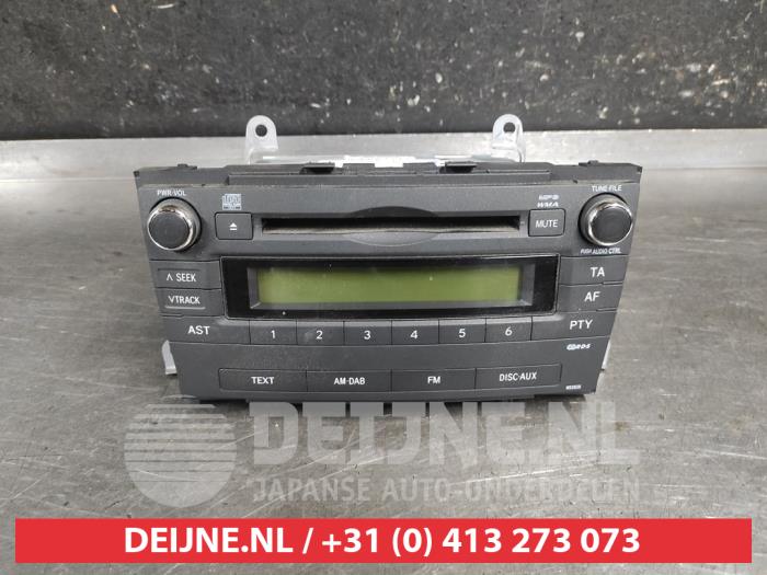 Toyota Avensis Radio O659261