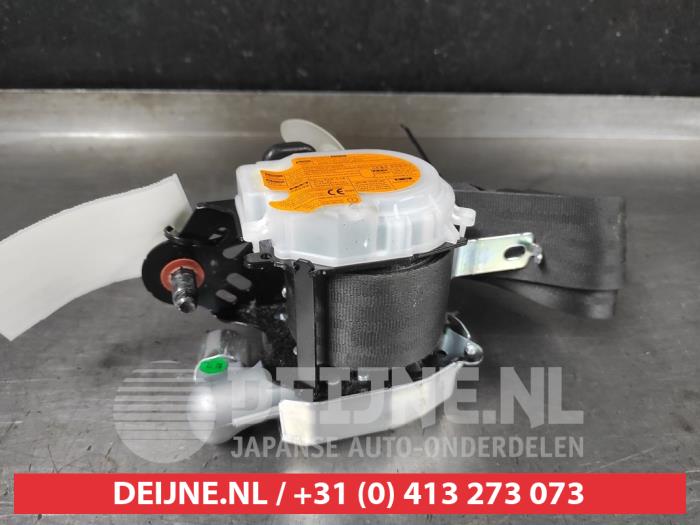 Kia Ceed Veiligheidsgordel links-voor O659374