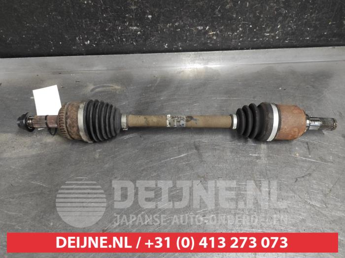 Kia Ceed Aandrijfas links-voor O659397