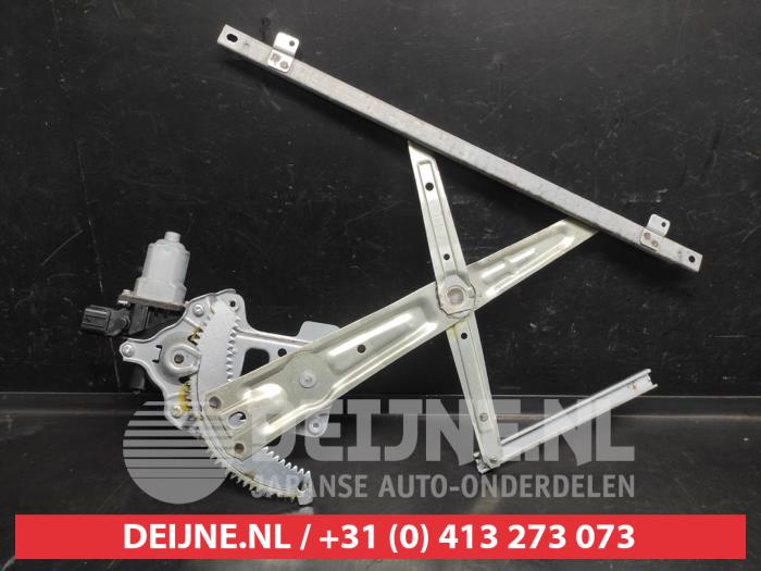 Mitsubishi Outlander Ruitmechaniek 4Deurs links-voor O659411