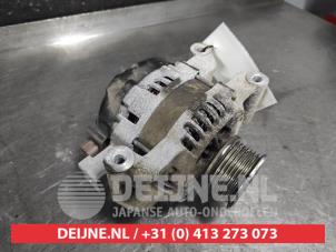 Gebruikte Dynamo Toyota Verso 2.0 16V D-4D-F Prijs € 75,00 Margeregeling aangeboden door V.Deijne Jap.Auto-onderdelen BV