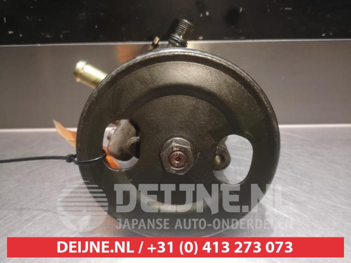 Mitsubishi L200 Lenkkraftverstärker Pumpe O331642