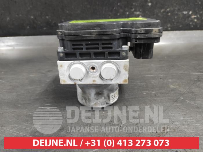 Hyundai I30 ABS Pomp O659649