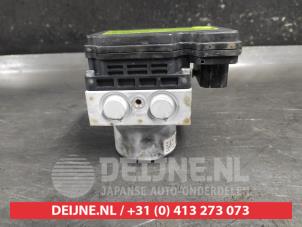 Gebruikte ABS Pomp Hyundai i30 Wagon (PDEF5) 1.0 T-GDI 12V Prijs € 150,00 Margeregeling aangeboden door V.Deijne Jap.Auto-onderdelen BV