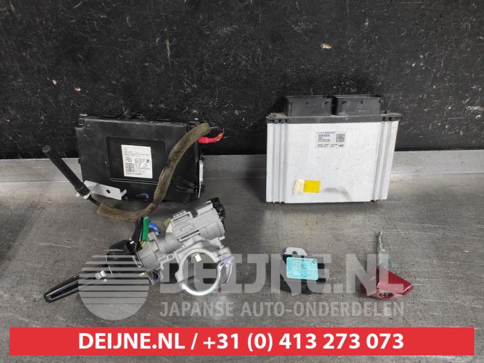 Hyundai I30 Computer Motormanagement O659653