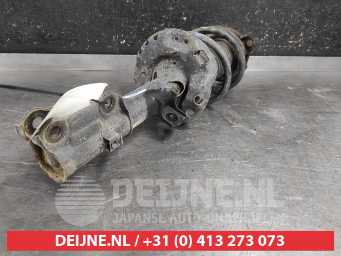 Hyundai I30 Stoßdämpferstrebe links vorne O659693