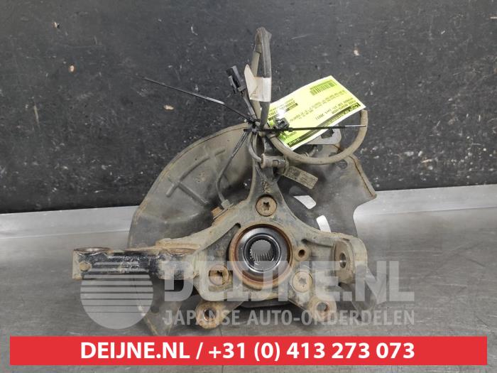 Hyundai I30 Fusee rechts-voor O659698