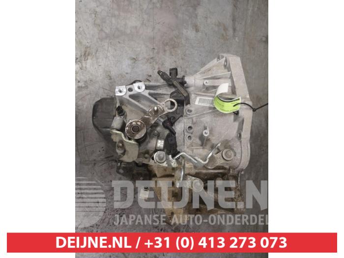 Suzuki Swift Versnellingsbak O659701