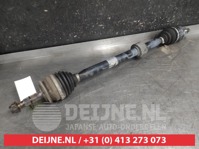 Toyota Verso Aandrijfas rechts-voor O659717