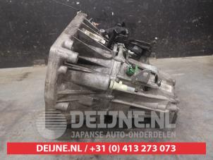 Nissan Qashqai Versnellingsbak O659773 foto 2