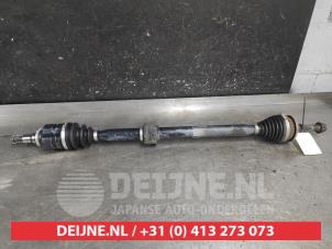 Gebruikte Homokineetas rechts-voor Toyota Avensis Wagon (T27) 1.6 16V VVT-i Prijs € 75,00 Margeregeling aangeboden door V.Deijne Jap.Auto-onderdelen BV