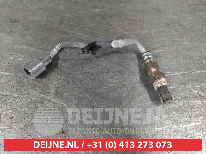 Gebruikte Lambda Sonde Mazda CX-30 (DM) 2.0 e-SkyActiv X 186 M Hybrid 16V Prijs € 50,00 Margeregeling aangeboden door V.Deijne Jap.Auto-onderdelen BV