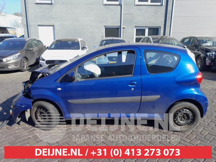 Toyota Aygo Portierruit 2Deurs links O659917