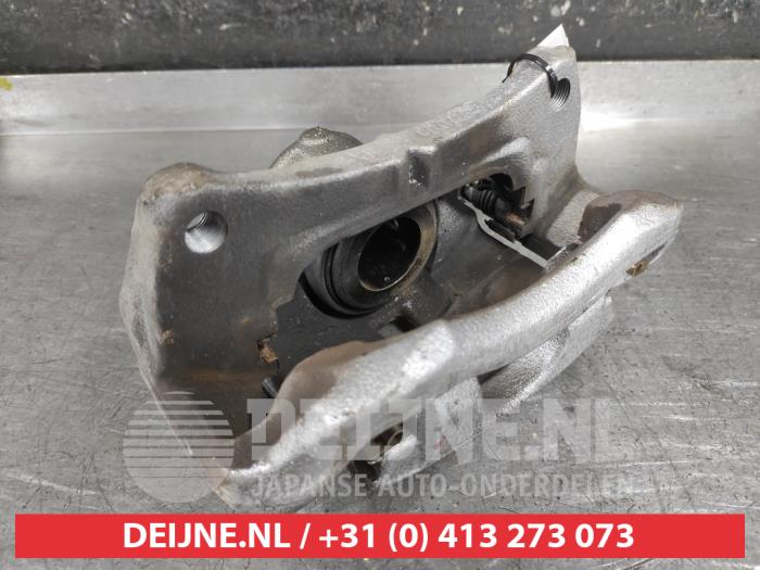 Mazda CX-30 Bremszange rechts vorne O659962