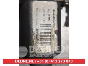 Nissan Primera Ruitmechaniek 4Deurs rechts-achter O291215 foto 3