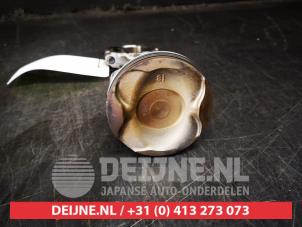 Toyota Auris Kolben O660034 foto 2