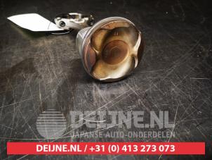 Toyota Auris Kolben O660036 foto 2