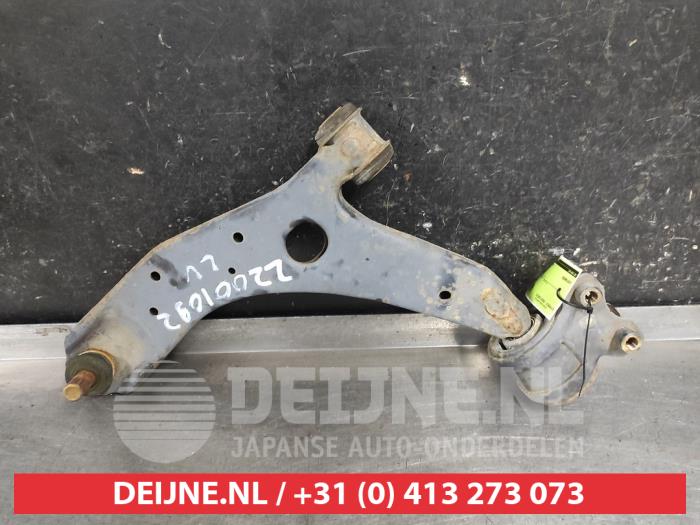 Mazda 5 Draagarm onder links-voor O660093