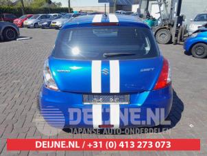 Suzuki Swift Tailgate O660172 photo 3