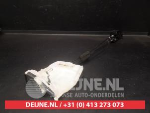 Suzuki Swift Rear door mechanism 4-door, right O660178 photo 2