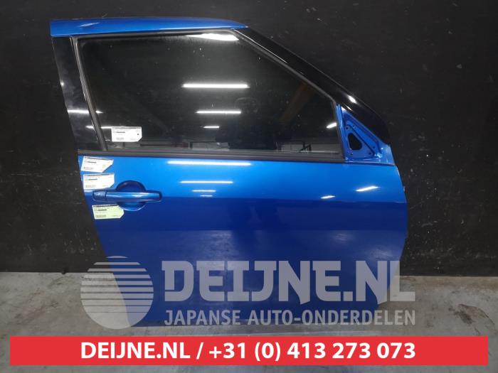 Suzuki Swift Portier 4Deurs rechts-voor O660180