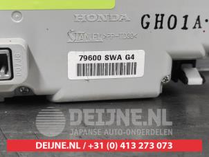 Honda CR-V Heater control panel O660256 photo 3