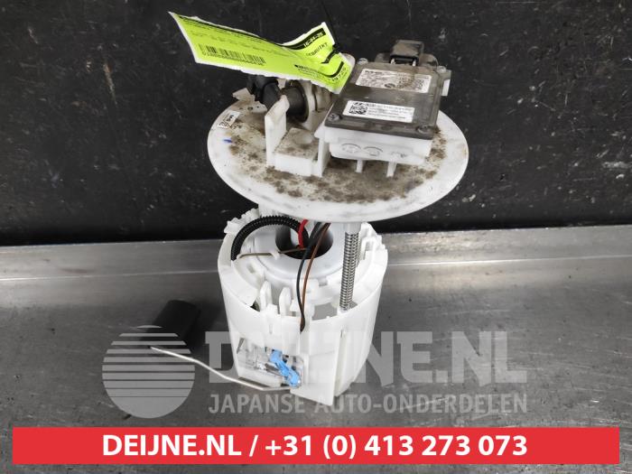 Gebruikte Tank element Pomp Hyundai Ioniq 1.6 GDI 16V Hybrid Prijs € 125,00 Margeregeling aangeboden door V.Deijne Jap.Auto-onderdelen BV