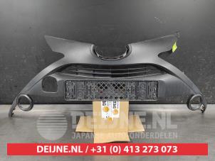 Gebruikte Bumperdeel midden-voor Toyota Aygo (B40) 1.0 12V VVT-i Prijs op aanvraag aangeboden door V.Deijne Jap.Auto-onderdelen BV