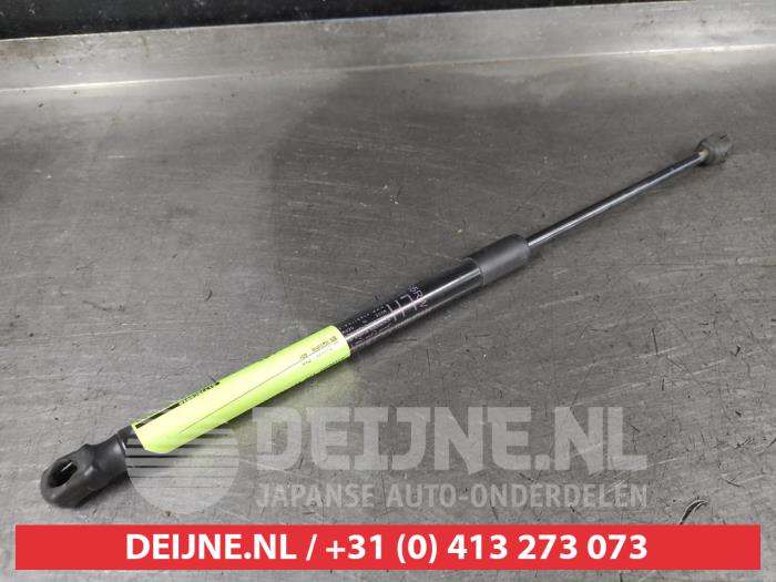 Hyundai I20 Rear gas strut, left O660588