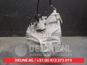 Mazda CX-30 Versnellingsbak O660671 foto 3