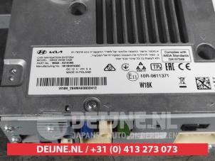 Kia Sportage Regelunit Multi Media O660672 foto 3